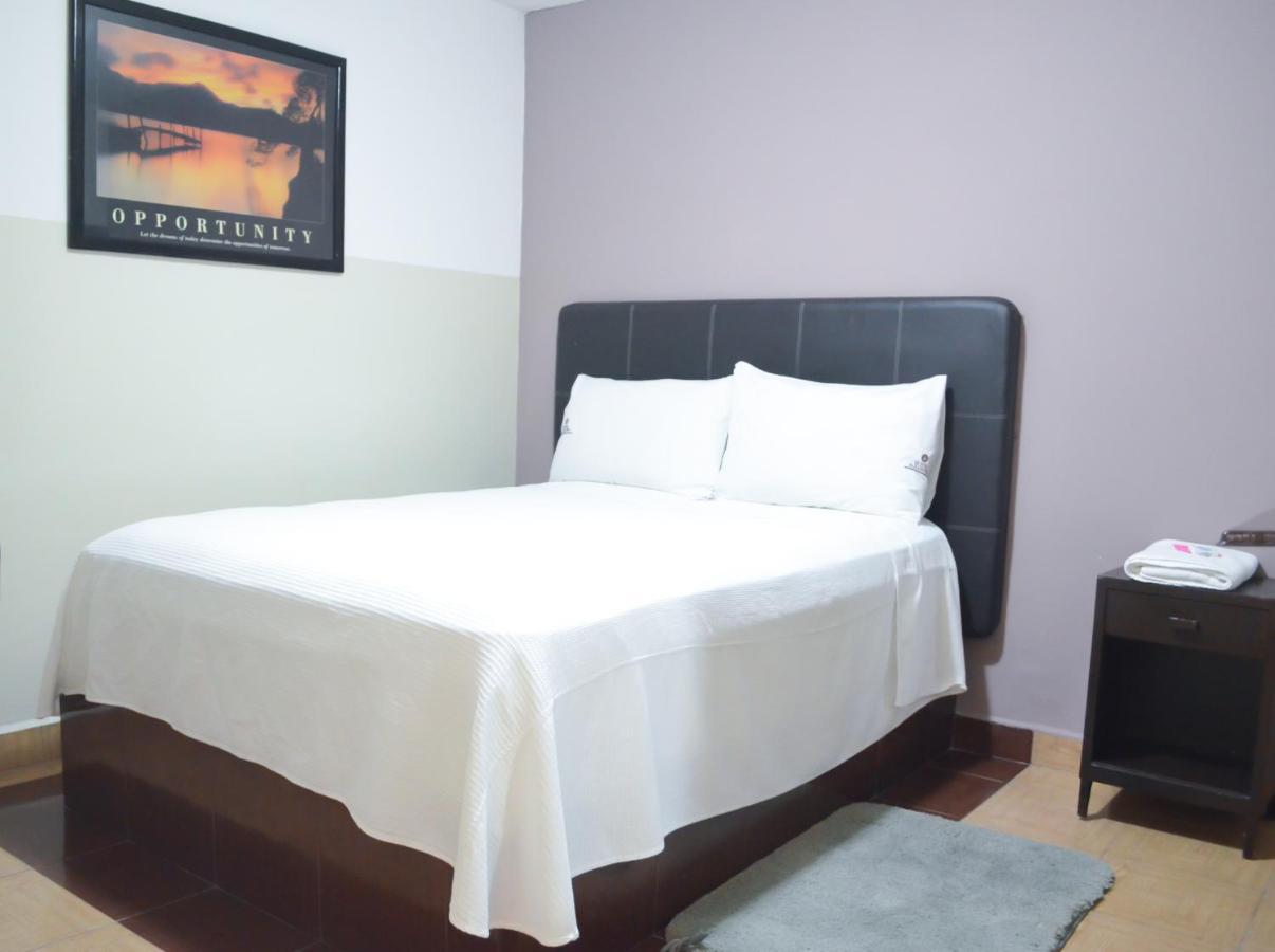 Hotel Paraiso Inn Теуакан Экстерьер фото