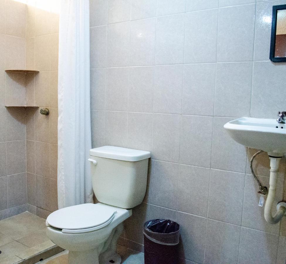 Hotel Paraiso Inn Теуакан Экстерьер фото
