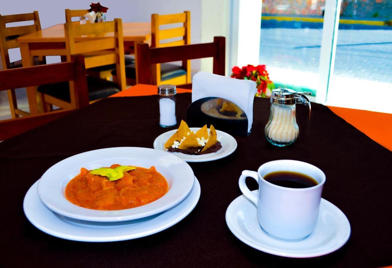 Hotel Paraiso Inn Теуакан Экстерьер фото